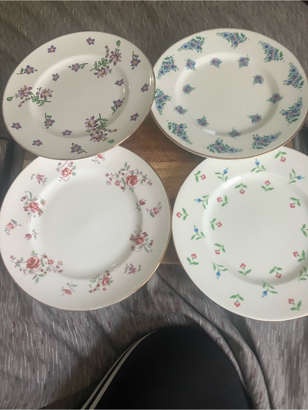 Set of Royal Victoria Fine Bone China Dessert/Bread